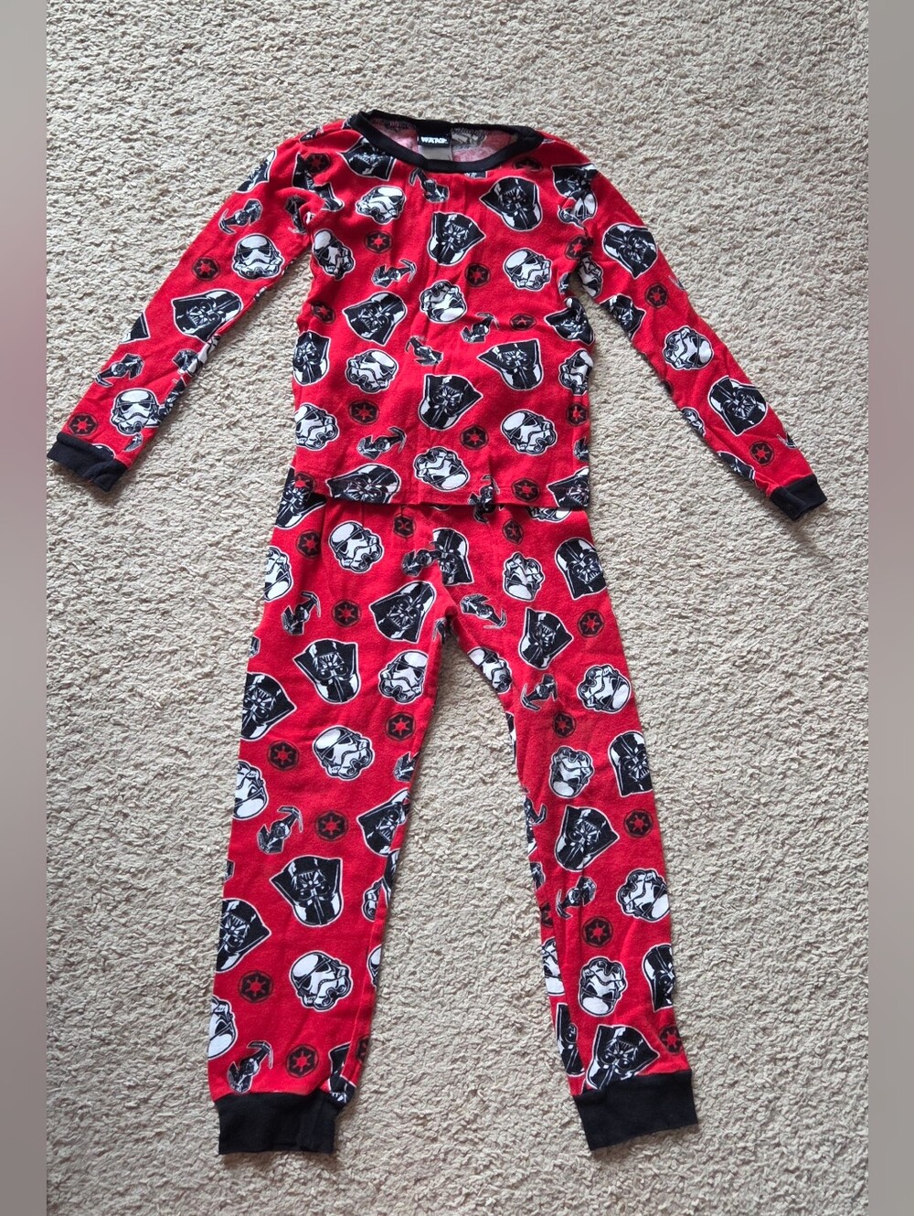Star Wars 2 Piece PJs, Never Worn